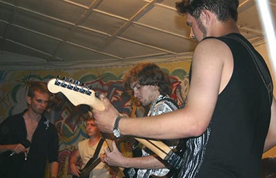 Соло и ритм гитаристы Ахерона
